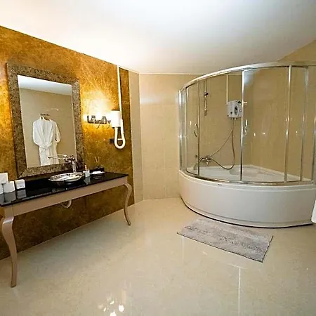 Hotel Prime